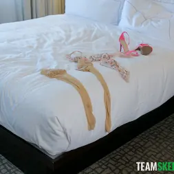 Alexia Anders en Cambio de planes (foto 9) Alexia Anders en 'Team Skeet' Cambio de planes (Miniatura 9)