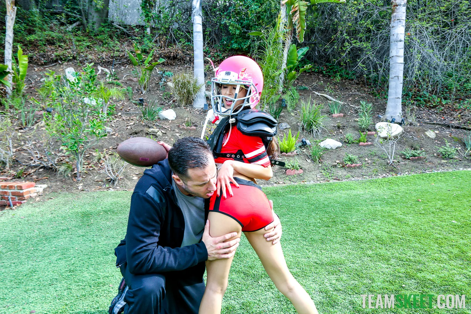 Team Skeet 'El pensamiento del touchdown' protagonizando Alexia Anders (foto 48)