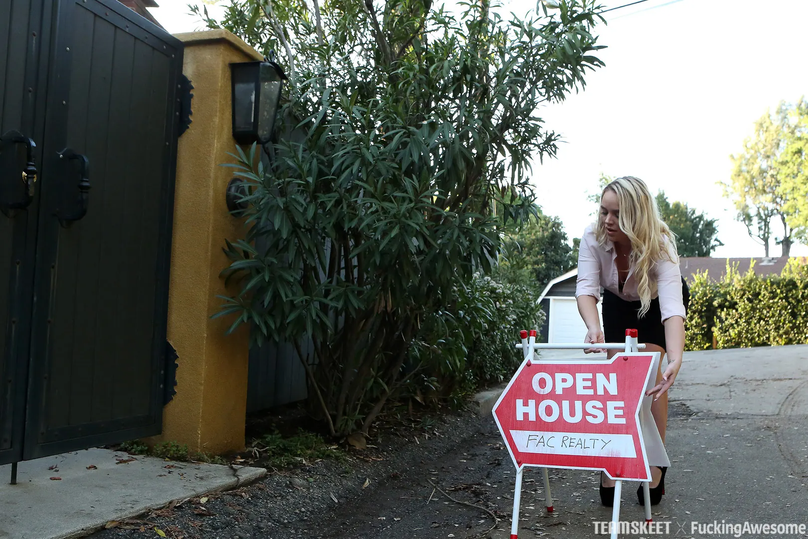 Team Skeet 'The Open House' starring Alexis Monroe (Photo 1)