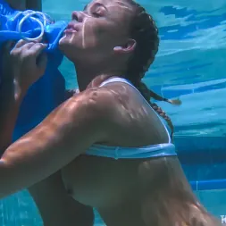 Alexis Monroe in 'Team Skeet' Underwater (Thumbnail 18)
