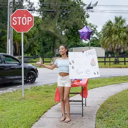 Alicia Reign en Cupcakes para la universidad (foto 39) Alicia Reign en 'Team Skeet' Cupcakes para la universidad (Miniatura 39)