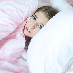 Alyce Anderson in 'Team Skeet' A Midnight Comfort (Thumbnail 45)