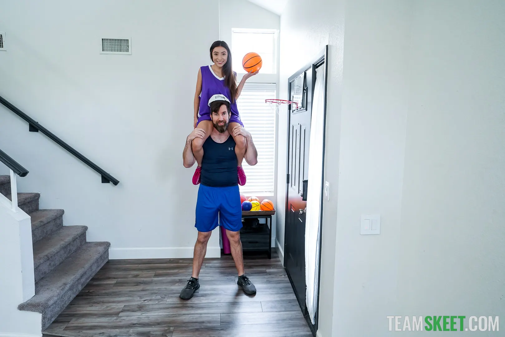 Team Skeet 'Un shorty que hace volcadas' protagonizando Amber Summer (foto 56)