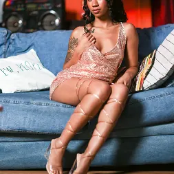 Ameena Green en 'Team Skeet' Alta fidelidad (Miniatura 209)