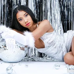 Ameena Green in 'Team Skeet' New Year, New Me (Thumbnail 24)