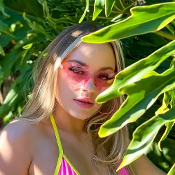 Anna Claire Clouds in 'Team Skeet' Let's Hook Up! (Thumbnail 36)