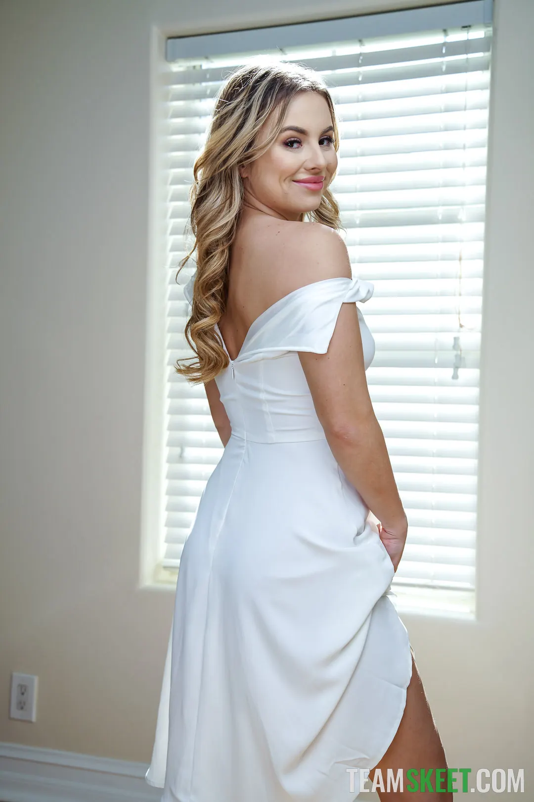 Team Skeet 'Concepto: Mi tío sucio 2' protagonizando Aria Banks (foto 10)