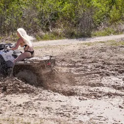 Aria Banks en 'Team Skeet' Concepto: Trashy Boners 2 (Miniatura 63)