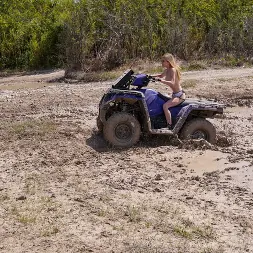 Aria Banks en 'Team Skeet' Concepto: Trashy Boners 2 (Miniatura 72)