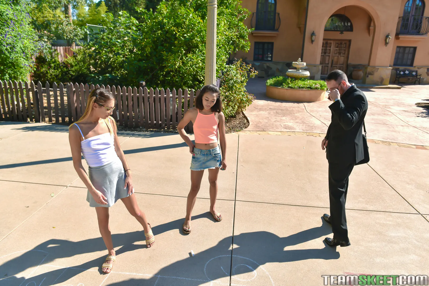 Team Skeet 'Hopskeet con algunas petites' protagonizando Aria Skye (foto 40)