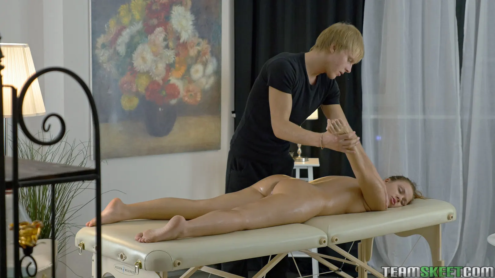 Team Skeet 'El Shiatsu sucede' protagonizando Ariana (foto 30)