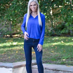 Astrid Star en 'Team Skeet' Mi madrastra es una camgirl (Miniatura 1)