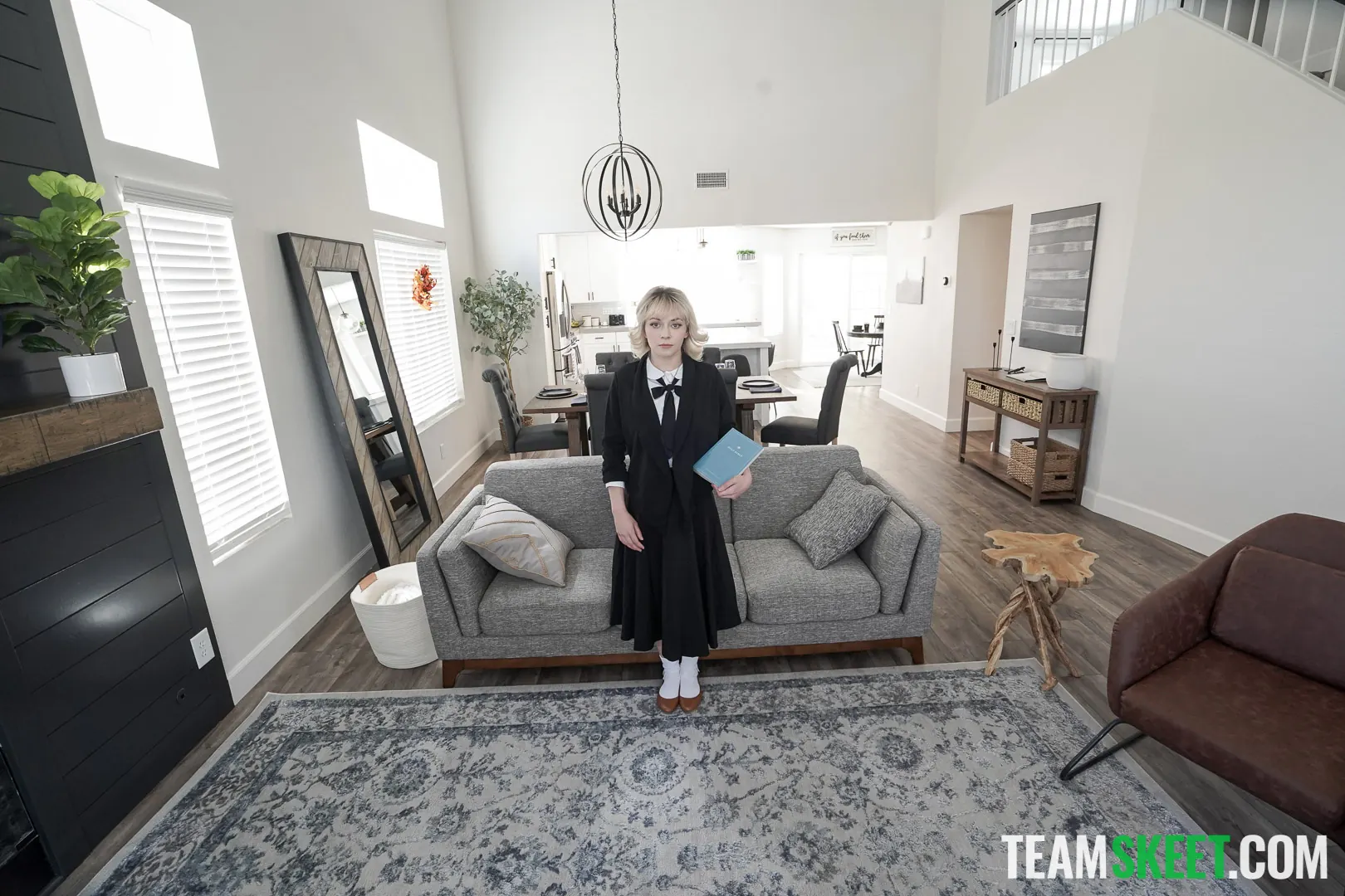 Team Skeet 'Holy Ass' starring Ava Sinclaire (Photo 1)