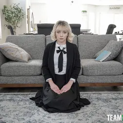 Ava Sinclaire in Holy Ass (Photo 20) Ava Sinclaire in 'Team Skeet' Holy Ass (Thumbnail 20)