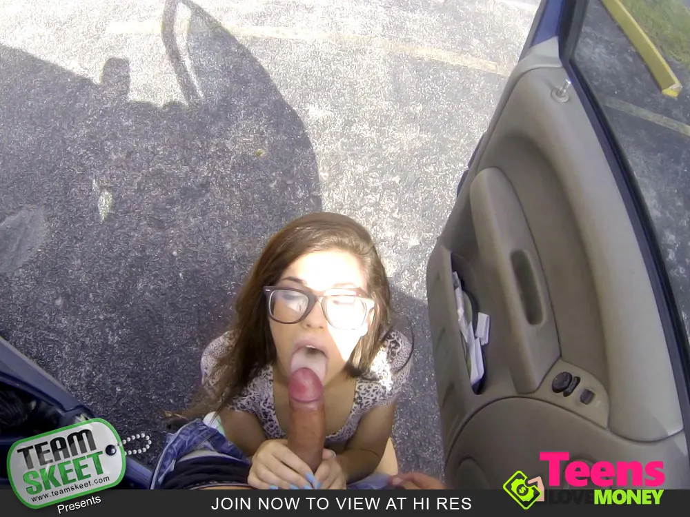 Ava Taylor in 'Windy City Snatch' from 'Team Skeet' (Photo 5) Team Skeet 'Windy City Snatch' starring Ava Taylor (Photo 5)