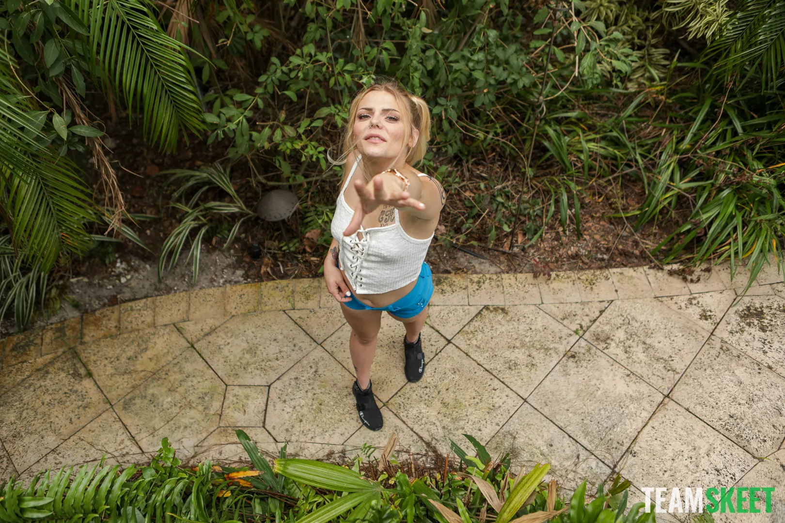 Baby Karma en 'Pequeño adelanto' from 'Team Skeet' (foto 9) Team Skeet 'Pequeño adelanto' protagonizando Baby Karma (foto 9)