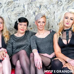 Belinda Bee in Cock At The Ready (Photo 1) Belinda Bee in 'Team Skeet' Cock At The Ready (Thumbnail 1)