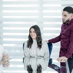 Bess Breast en 'Team Skeet' El deseo de mejorar (Miniatura 100)