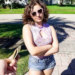 Bethany Benz en 'Team Skeet' Flashing público (Miniatura 52)