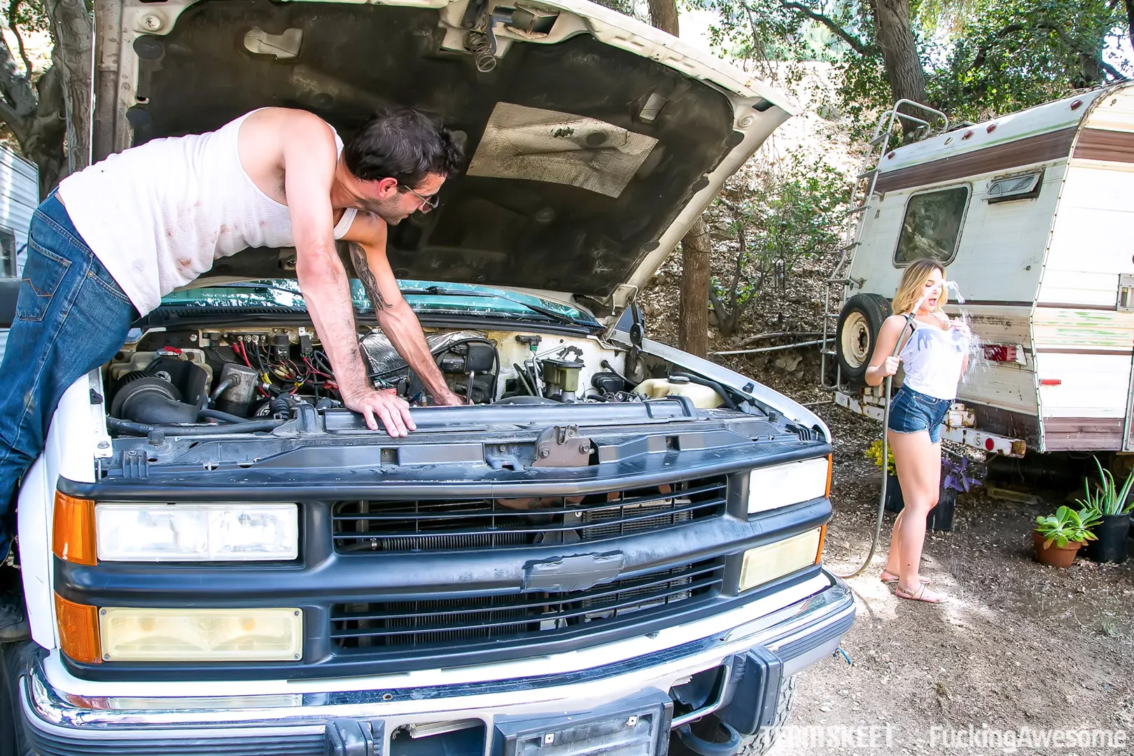 Team Skeet 'Amor tóxico' protagonizando Blair Williams (foto 4)