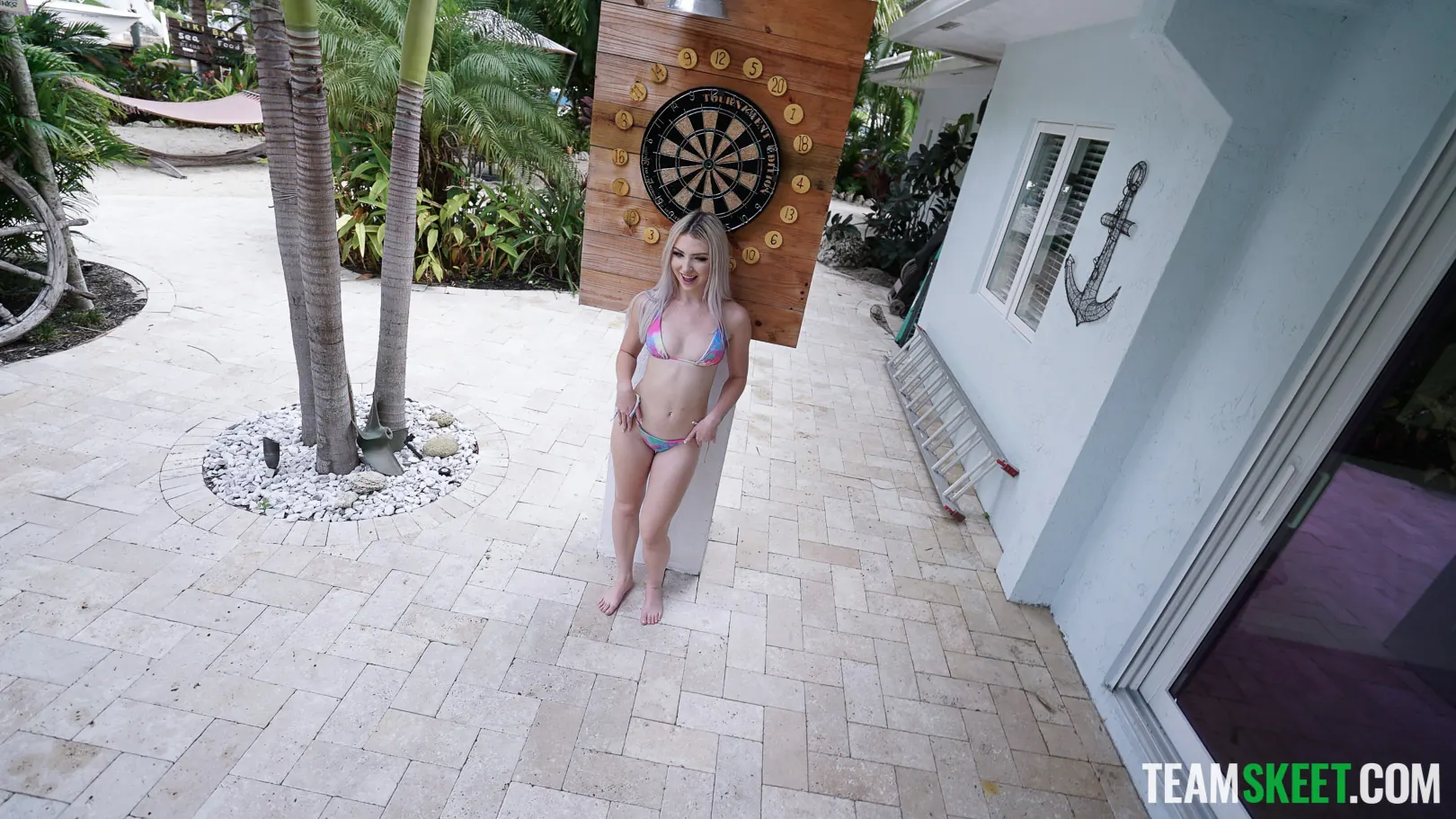 Britt Blair en 'Hasta que ella chilla' from 'Team Skeet' (foto 44) Team Skeet 'Hasta que ella chilla' protagonizando Britt Blair (foto 44)