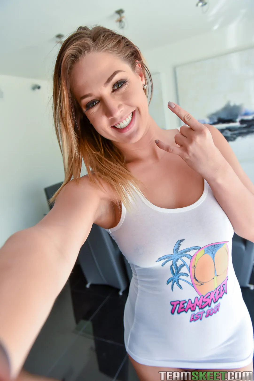 Brooke Haze en 'Lesbo un poquito arriba' from 'Team Skeet' (foto 144) Team Skeet 'Lesbo un poquito arriba' protagonizando Brooke Haze (foto 144)