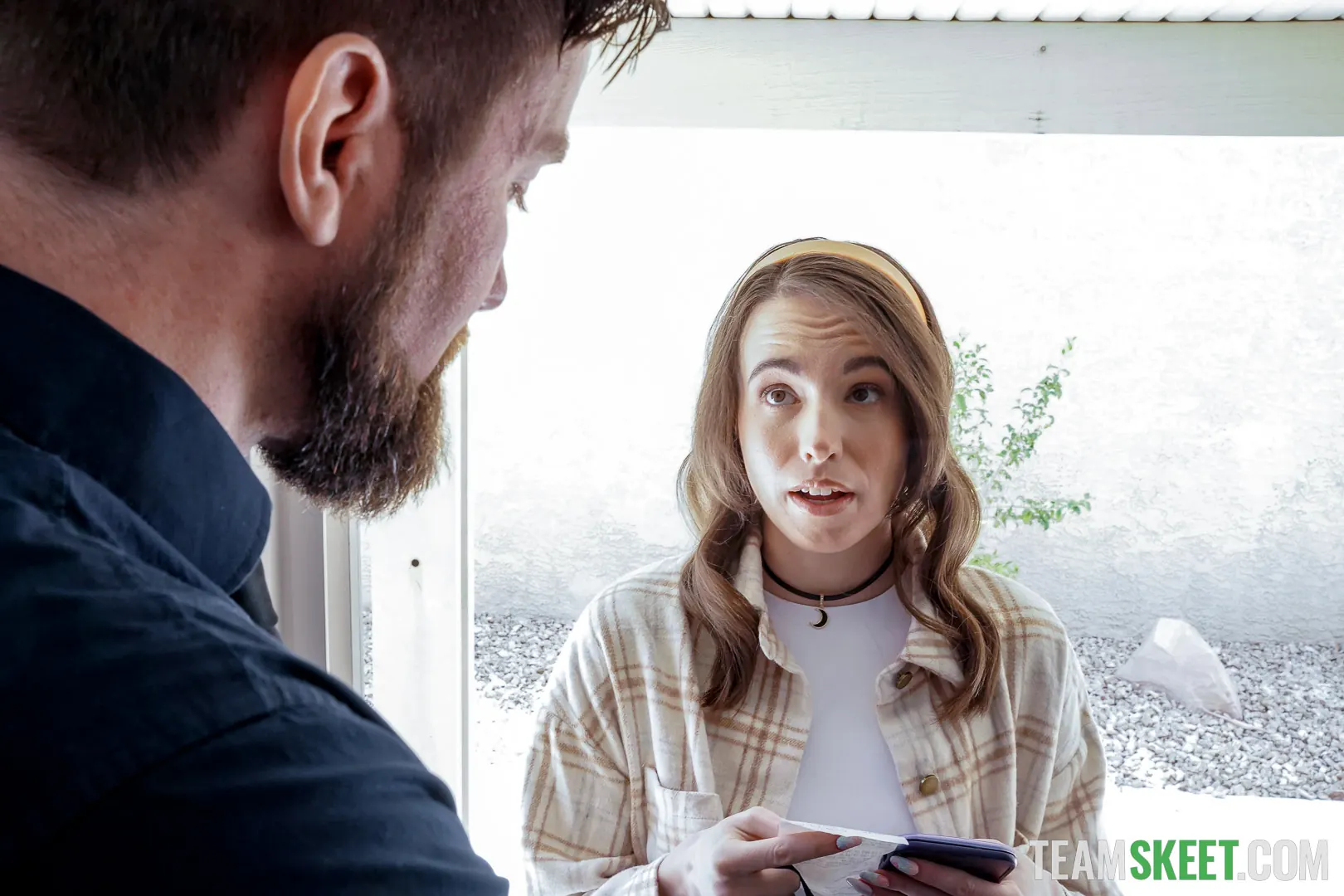 Team Skeet 'Secret Delivery' starring Brooke Johnson (Photo 35)