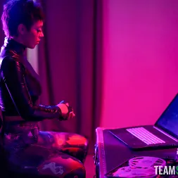 Brooklyn Gray in 'Team Skeet' Concept: Creamy Cosplay (Thumbnail 1)