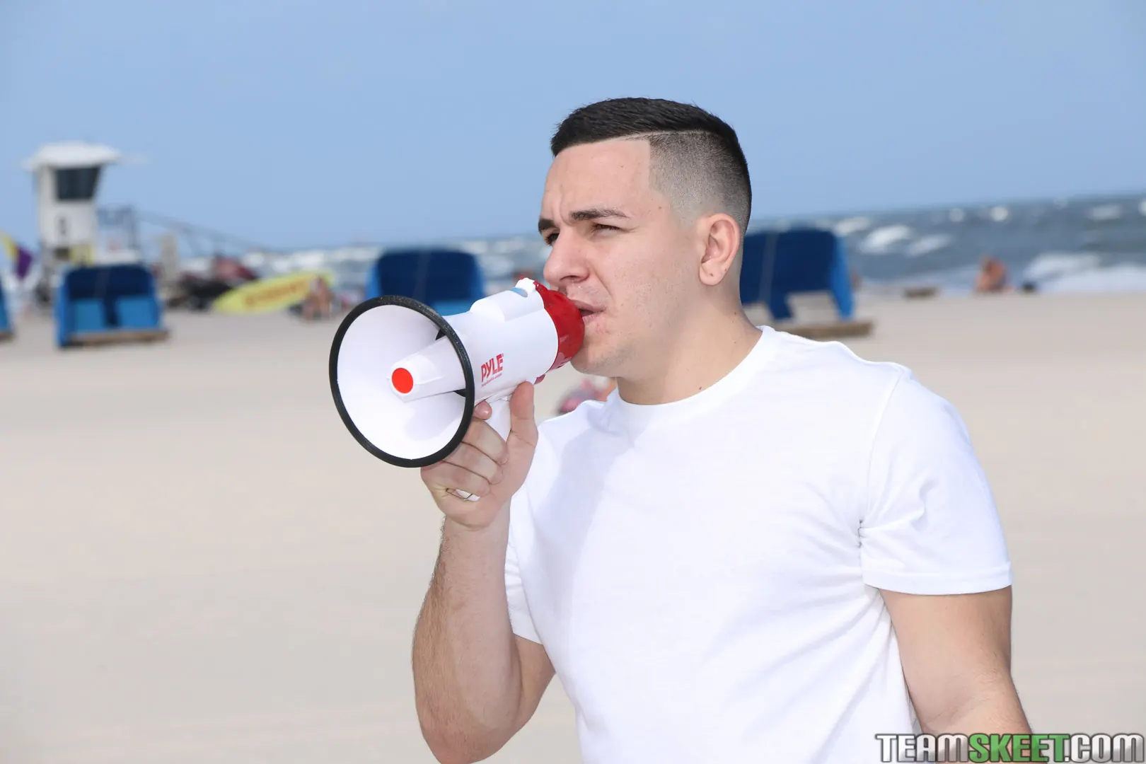 Team Skeet 'Las chicas musculosas lo hacen mejor' protagonizando Cali Carter (foto 1)