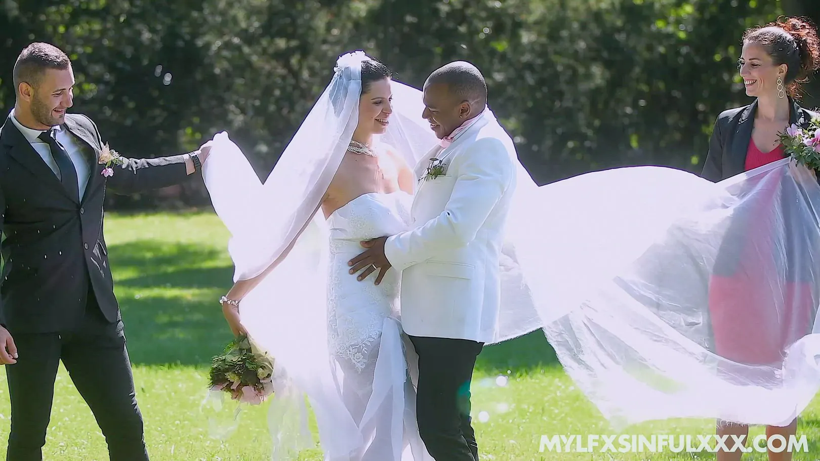 Canela Skin en 'Antes de la boda' from 'Team Skeet' (foto 7) Team Skeet 'Antes de la boda' protagonizando Canela Skin (foto 7)