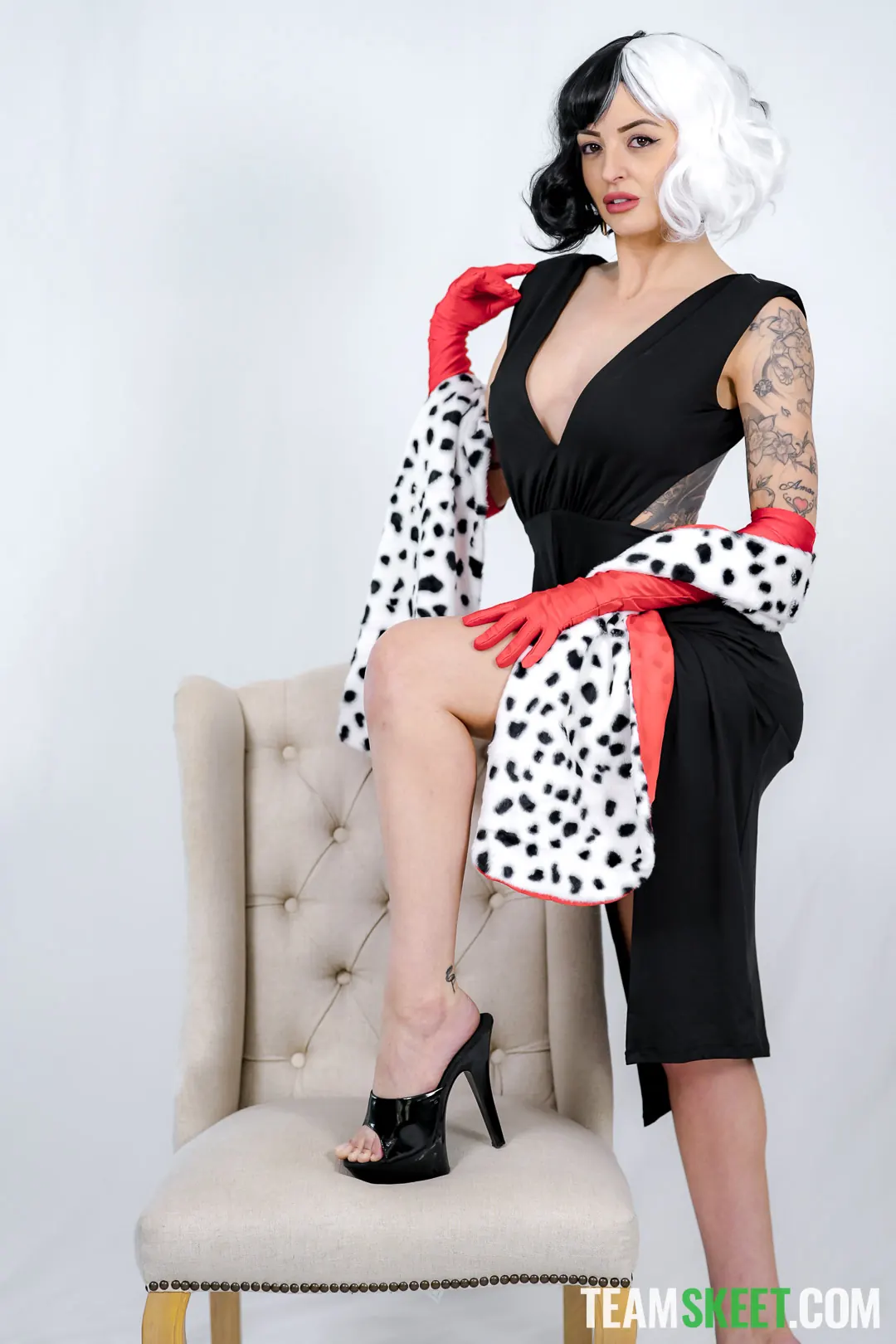 Charlie Valentine in 'Cruella Intentions, DeVilish Desires' from 'Team Skeet' (Photo 16) Team Skeet 'Cruella Intentions, DeVilish Desires' starring Charlie Valentine (Photo 16)