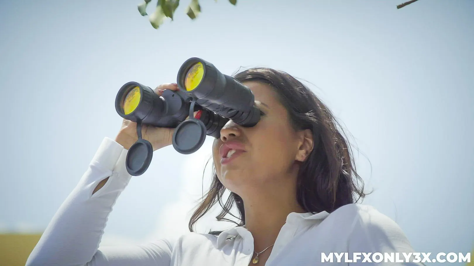 Team Skeet 'Voyeuristic Jackpot' starring Chloe Lamoure (Photo 5)