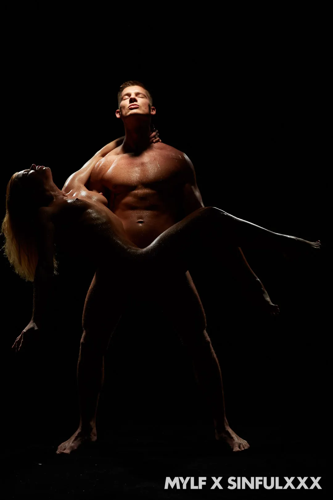 Team Skeet 'Atado y listo' protagonizando Chrissy (foto 1)