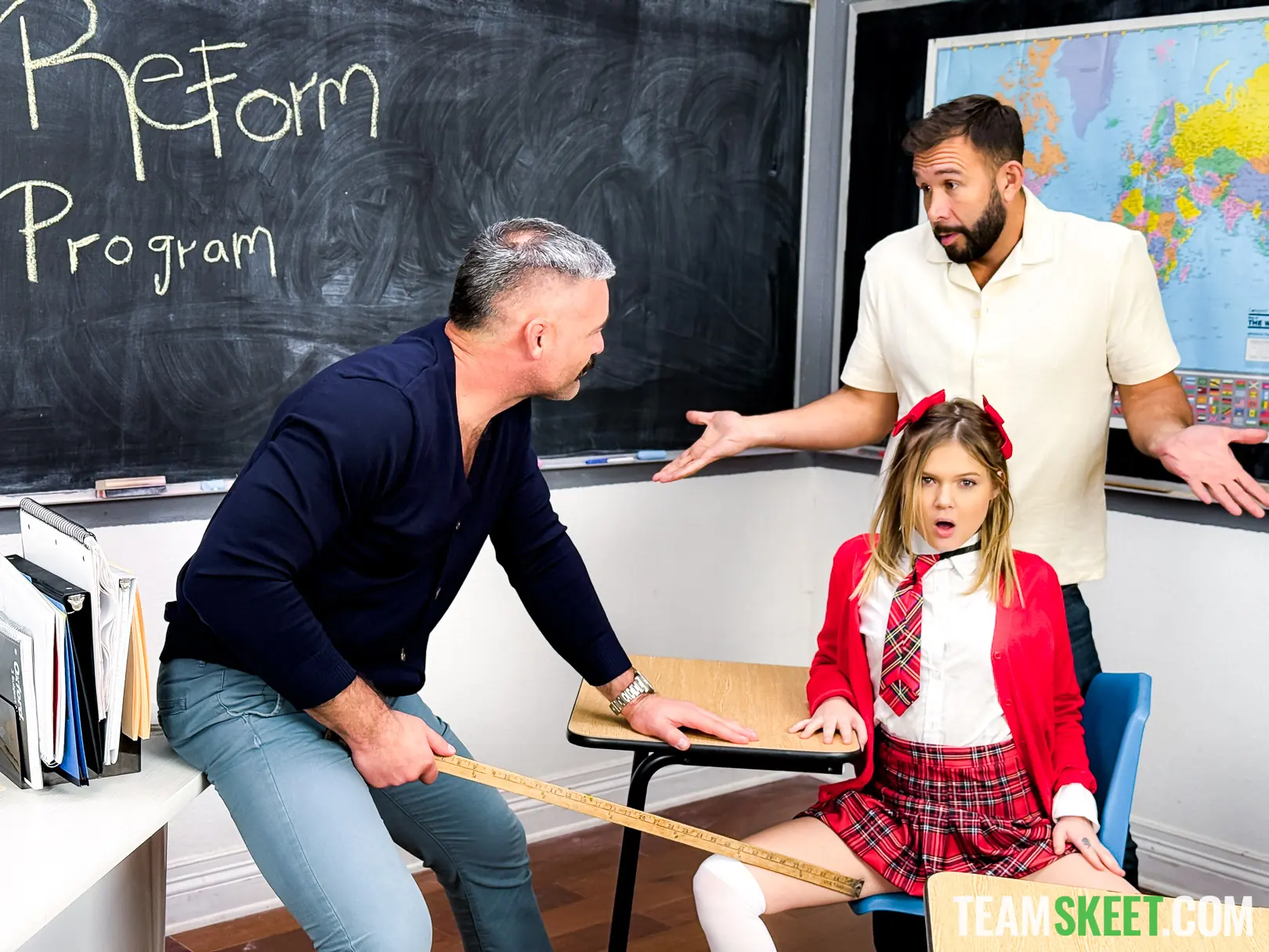 Team Skeet 'The Future Prom Queen Doesn't Need a Crown, She Needs to Be Tamed' starring Coco Lovelock (Photo 30)