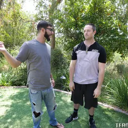 Eden Sin en 'Team Skeet' Doble peligro de esperma (Miniatura 52)