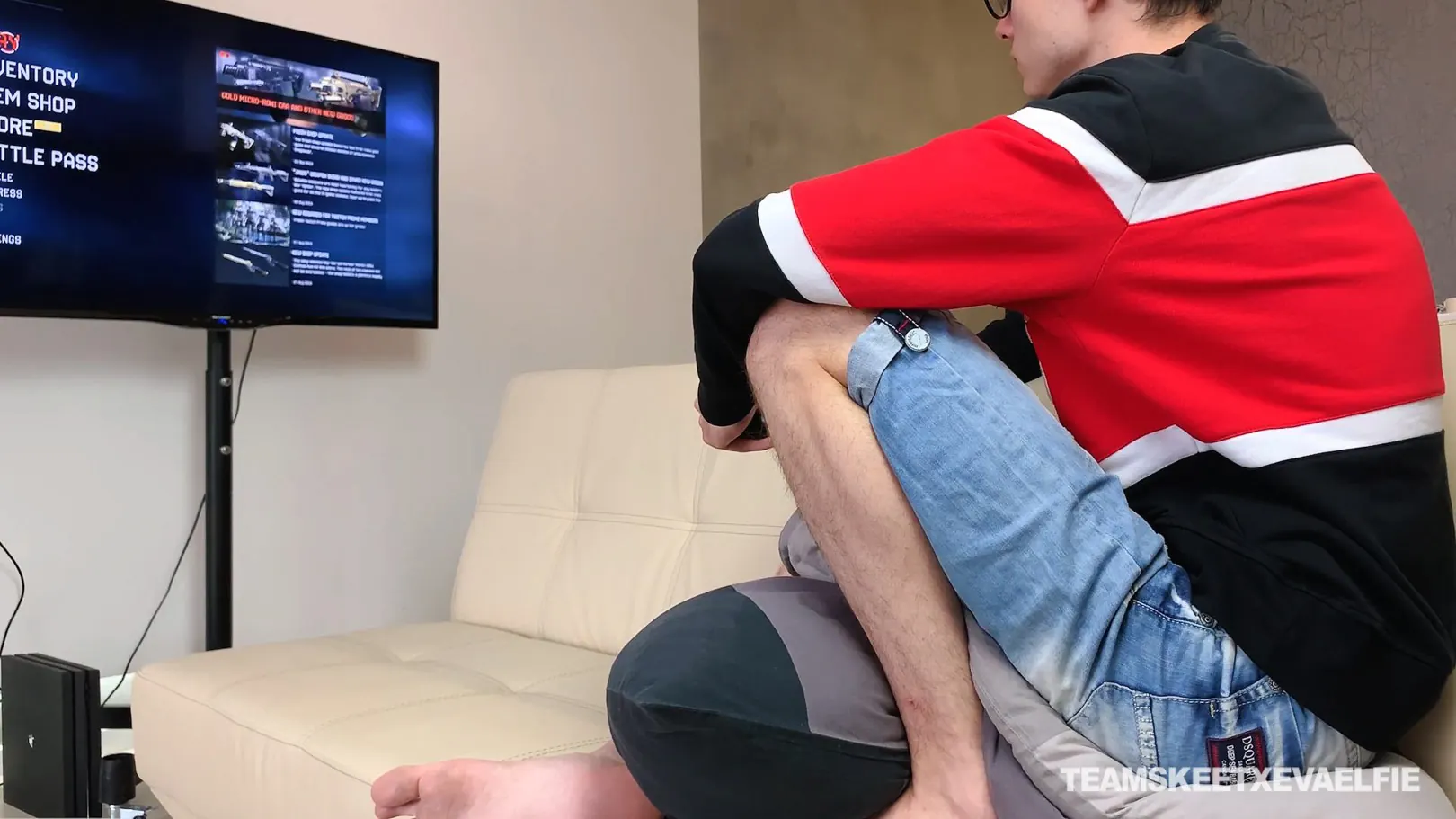 Team Skeet 'Gamer Girl Skills Tested' starring Eva Elfie (Photo 1)