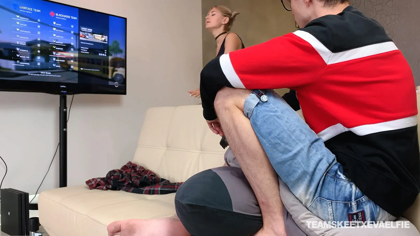 Team Skeet 'Gamer Girl Skills Tested' starring Eva Elfie (Photo 13)