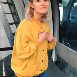 Eva Elfie in 'Team Skeet' Gondola Lift (Thumbnail 9)