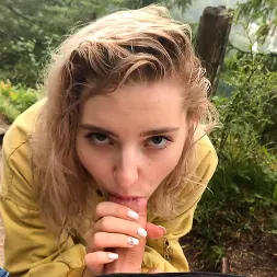 Eva Elfie in Practice (Photo 30) Eva Elfie in 'Team Skeet' Practice (Thumbnail 30)