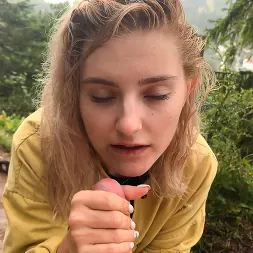 Eva Elfie in Practice (Photo 39) Eva Elfie in 'Team Skeet' Practice (Thumbnail 39)