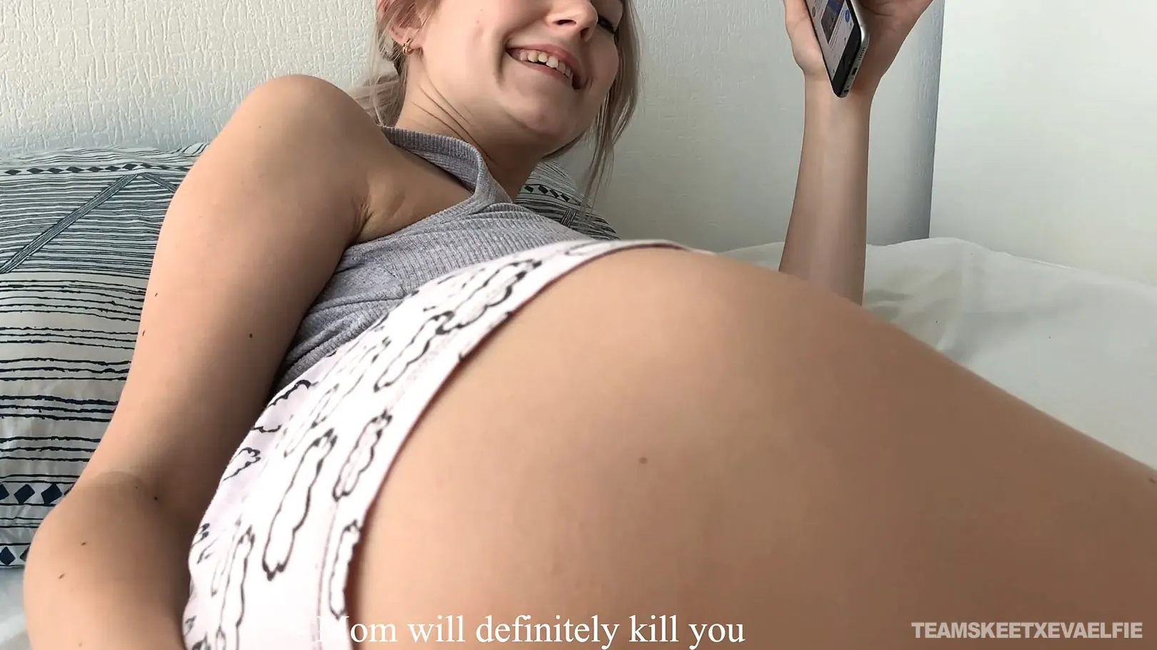 Team Skeet 'Step Sis Pajama Shorts' starring Eva Elfie (Photo 16)