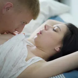 Evelyn en Sexo caliente por la mañana temprano (foto 8) Evelyn en 'Team Skeet' Sexo caliente por la mañana temprano (Miniatura 8)