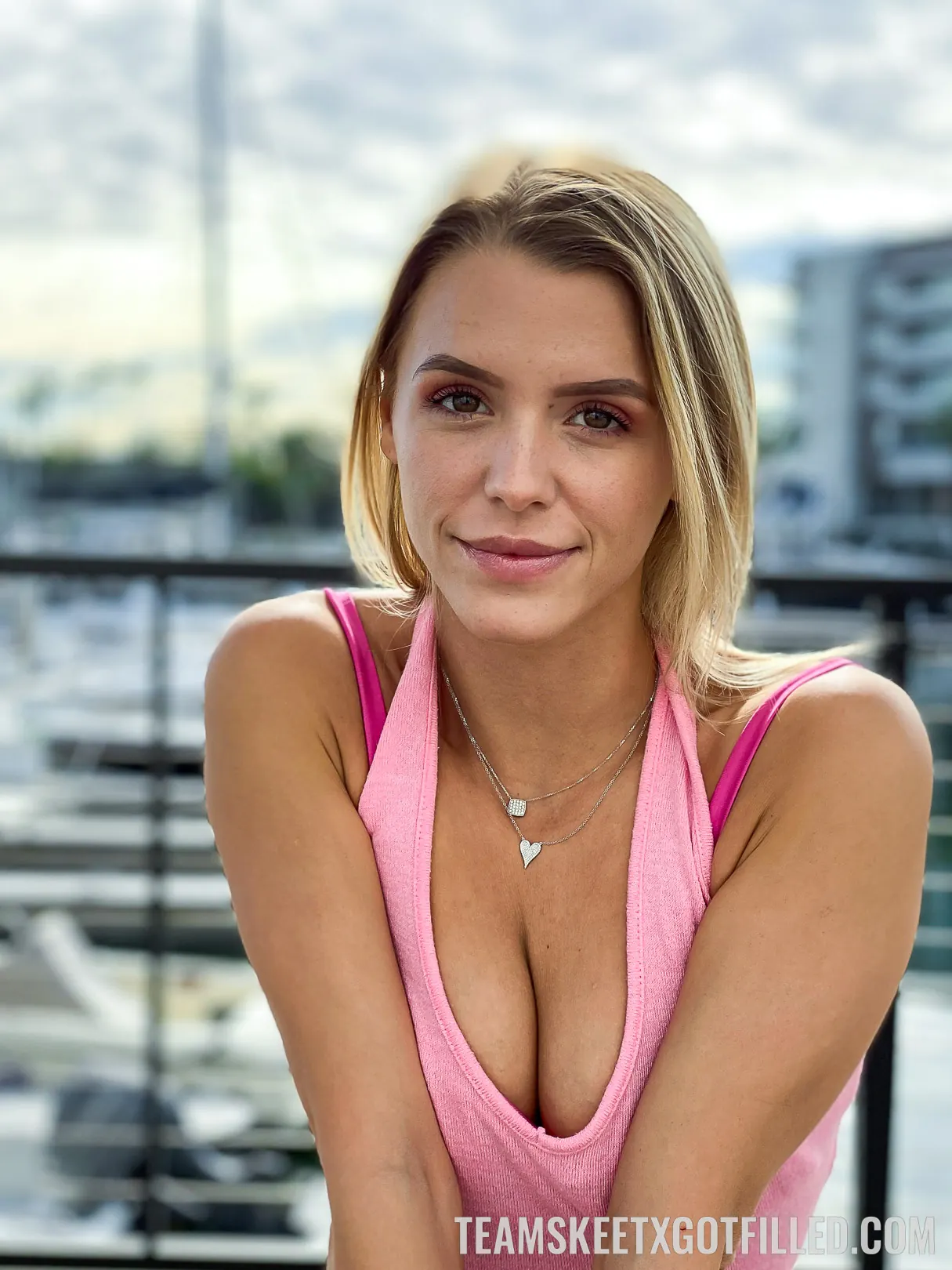 Team Skeet 'No Payne, No Gain' starring Evelyn Payne (Photo 5)