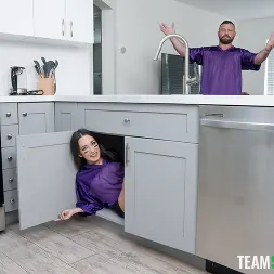 Freya von Doom en El golpe de Freya en el entretiempo (foto 54) Freya von Doom en 'Team Skeet' El golpe de Freya en el entretiempo (Miniatura 54)