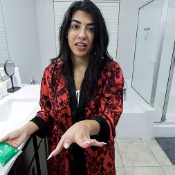 Freya von Doom in 'Team Skeet' Hawk Tuah Compilation (Thumbnail 24)