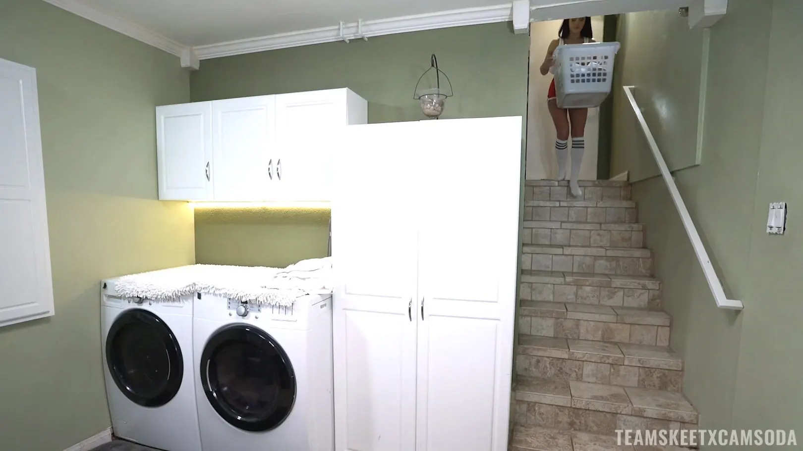 Gabbie Carter en 'Sorpresa del día de la colada' from 'Team Skeet' (foto 1) Team Skeet 'Sorpresa del día de la colada' protagonizando Gabbie Carter (foto 1)