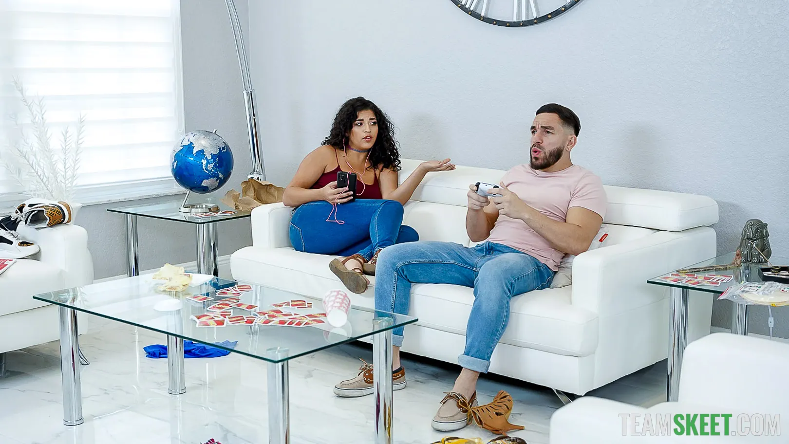 Team Skeet 'La lista de tareas pendientes de la casa' protagonizando Gabriela Lopez (foto 1)