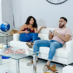 Gabriela Lopez en 'Team Skeet' La lista de tareas pendientes de la casa (Miniatura 1)