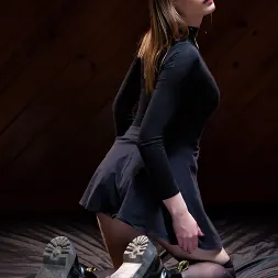 Georgia Jones en 'Team Skeet' El interrogatorio (Miniatura 28)