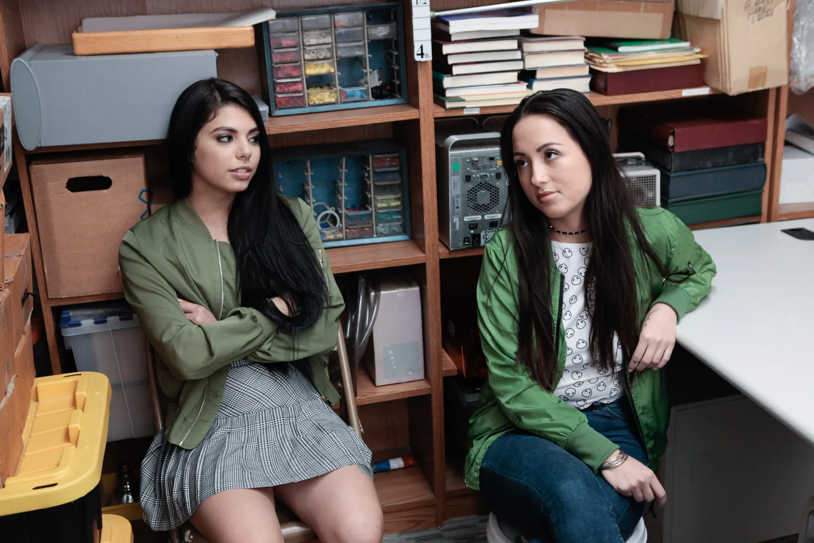 Team Skeet 'Caso N° 7968433' protagonizando Gina Valentina (foto 6)